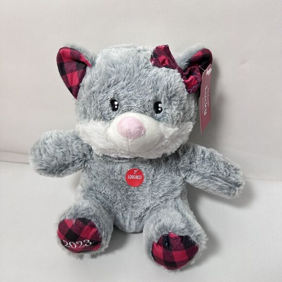 Pestsmart Dog Toy Lucky The Cat Kitty Plush Gray Squeaks 2023 Cuddle Play Chew - Picture 1 of 8